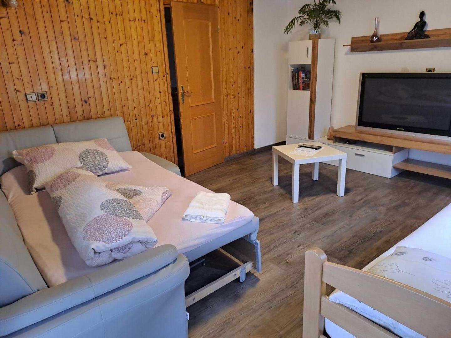 Kiara Rooms Jesenice Luaran gambar