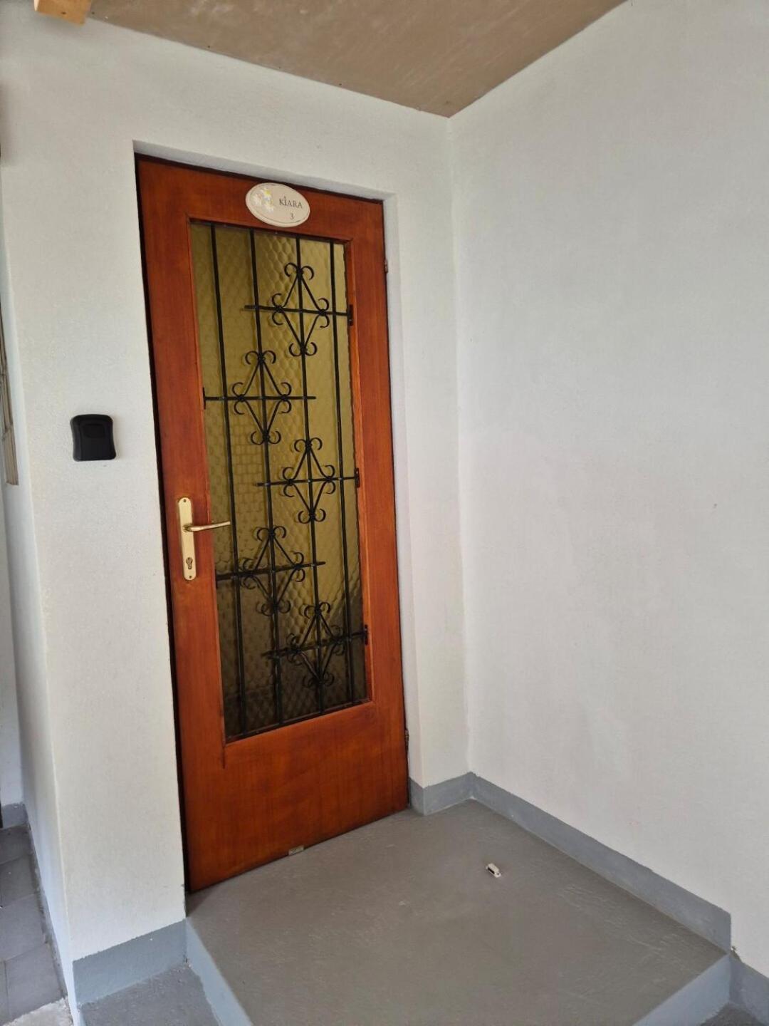 Kiara Rooms Jesenice Luaran gambar